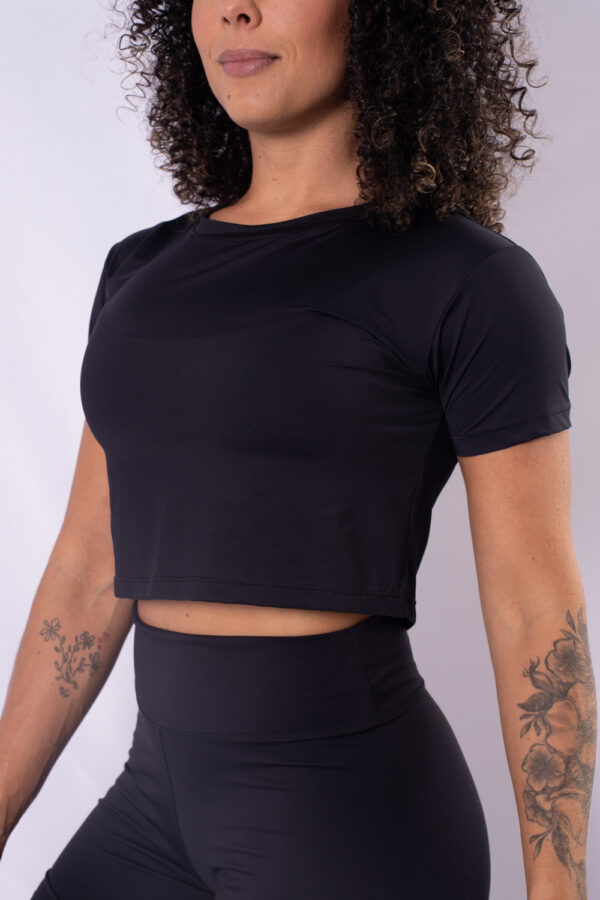 Cropped Dryfit New Corpus